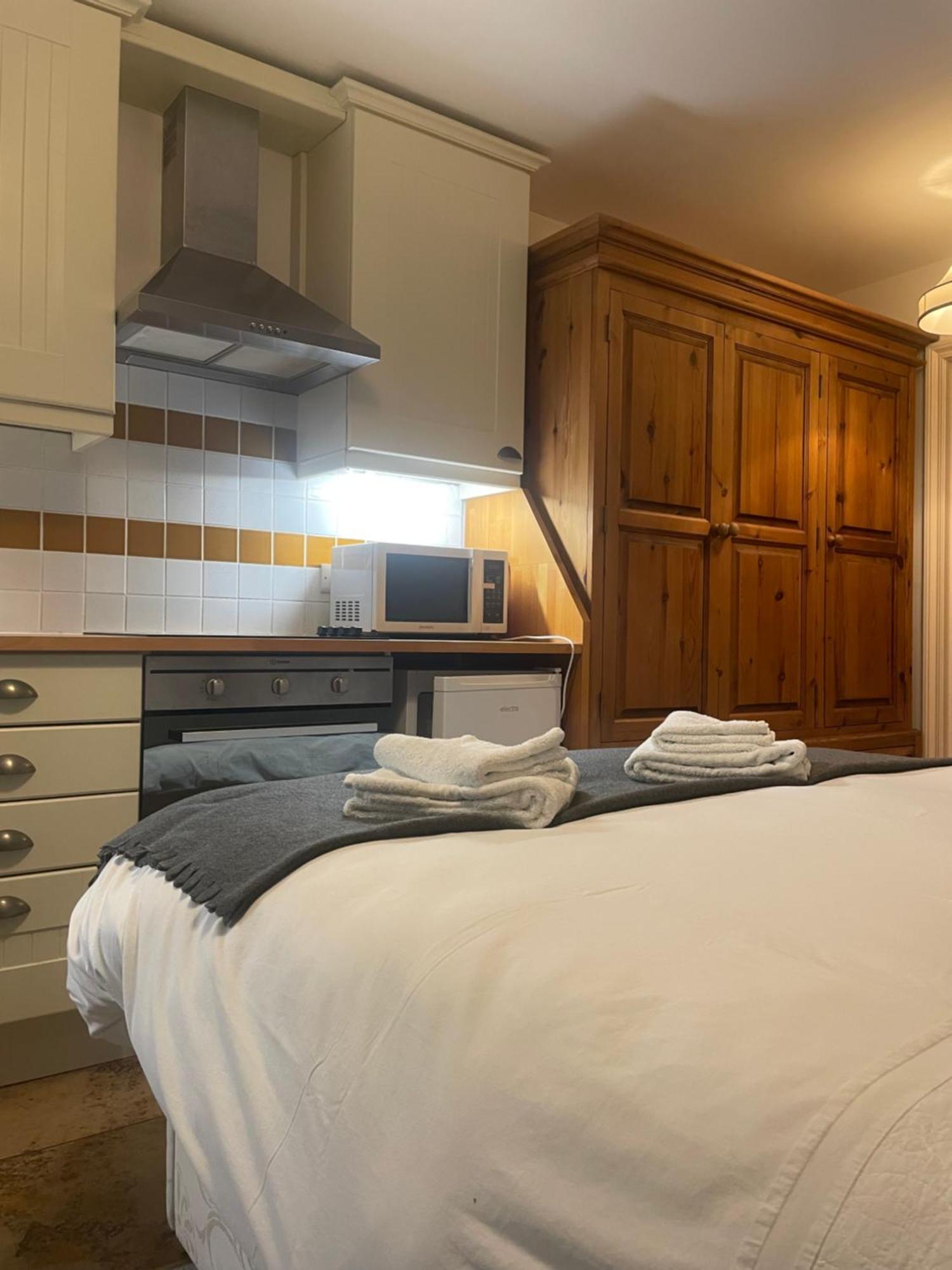 The Steam Packet Bed & Breakfast Литълхамптън Екстериор снимка